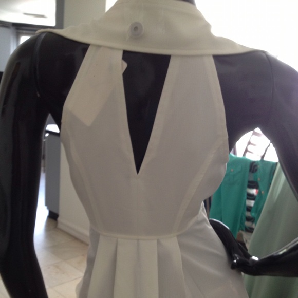 Elegant and sexy Sleeves blouse - Picture 1 of 2