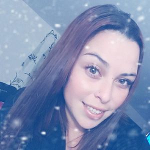 Meet your Posher, Ivette