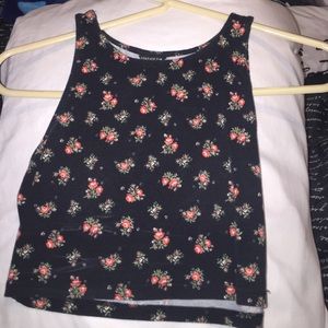 Black floral crop top