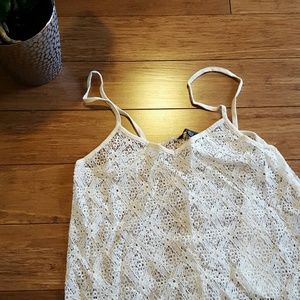 NWOT American Eagle lace top