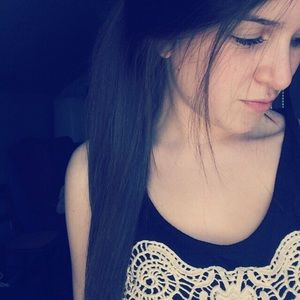 Meet your Posher, Emily