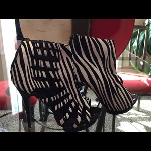Zebra Print Booties