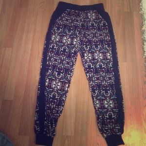 Cropped print pants size S