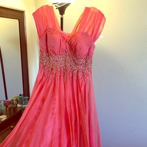 Peach prom dress *price reduced even more*