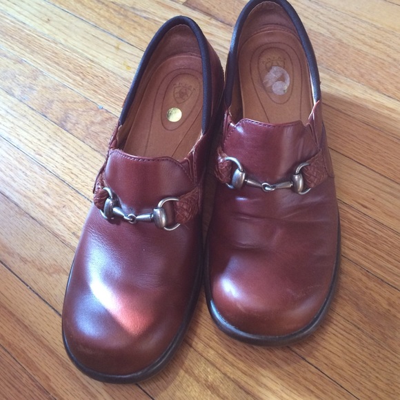 Aristide clogs