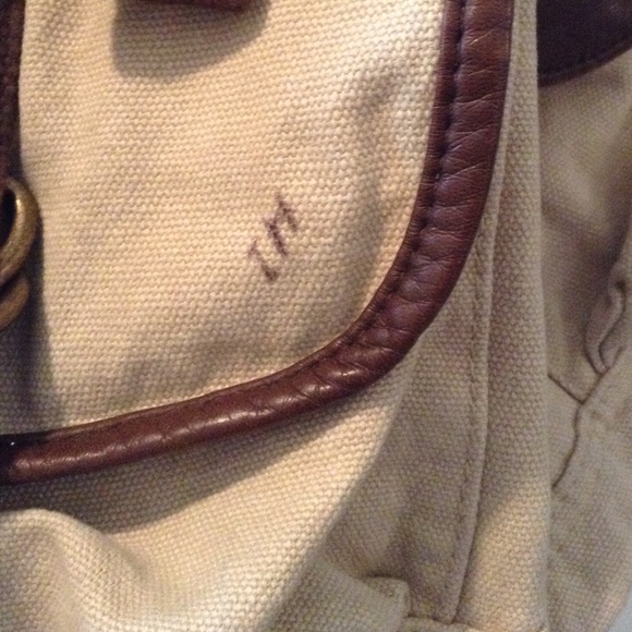 Backpack - Picture 3 of 4