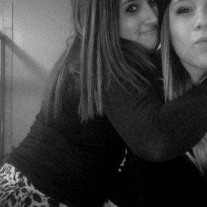 Meet your Posher, Ava