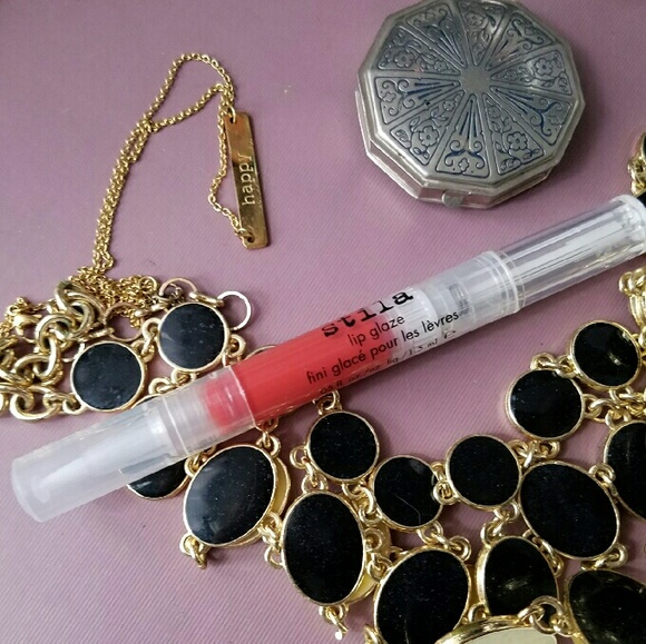Stila Lip Glaze Holly