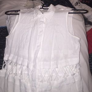 White collard top