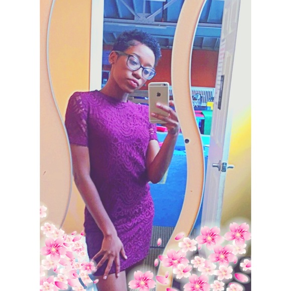 🌸SOLD ON VINTED🌸Divided by H&M Maroon dress