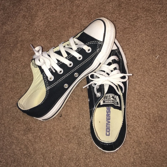 Black converse!