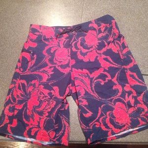Brand new Patagonia Wavefarer Board Shorts!