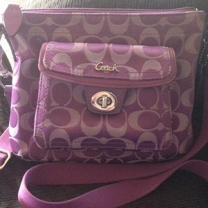 Cross body Coach purse