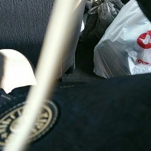 Meet your Posher, Edith