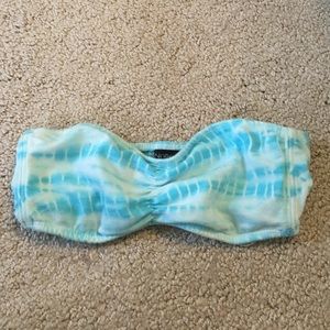 Nollie blue tie- dye bandeau