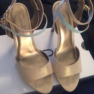 Jessica Simpson heels