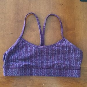 Lululemon sports bra