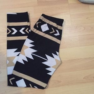 🔷🔸Basic Tribal Leggings🔸🔷