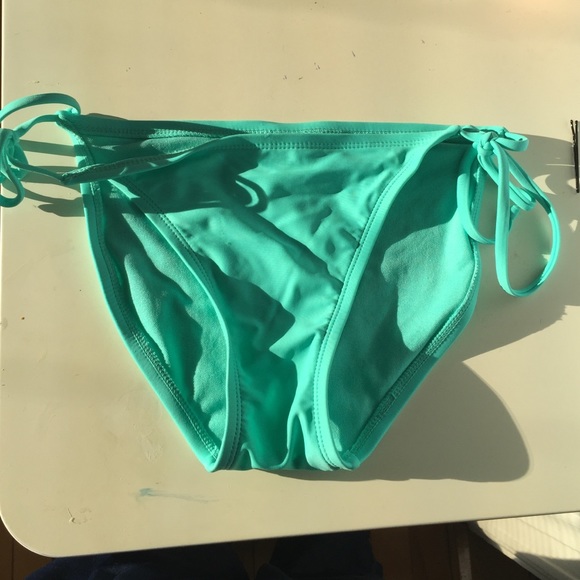 bikini bottom