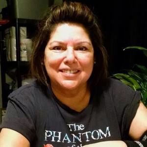 Meet your Posher, Elvera