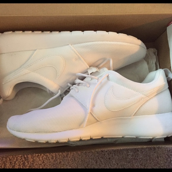 White Nike Roshe One Tennis Shoes
