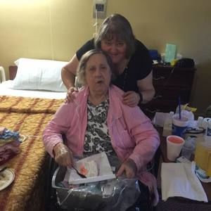 Meet your Posher, Debbie