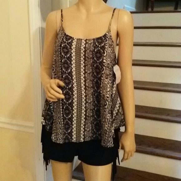 Black and white tank