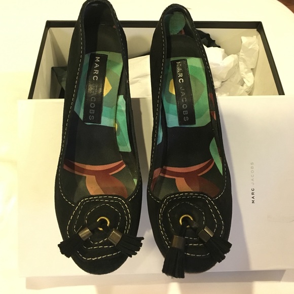 Marc Jacobs pump heels