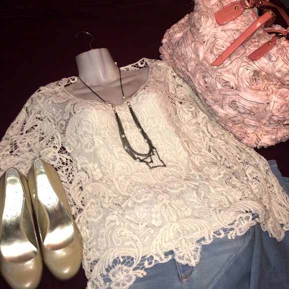 Adiva Tops - Lace With Shell Top