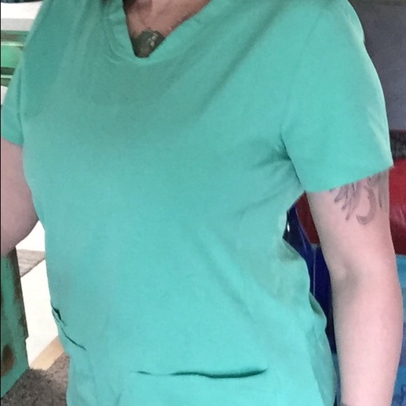 Scrub top. Mint green. HeartSoul.