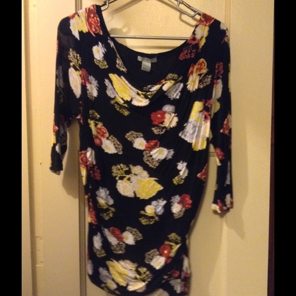 Black and flowered top- H&M