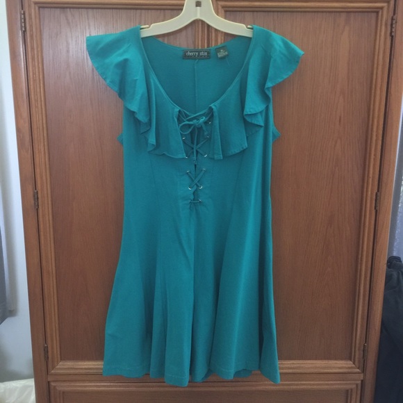 Medium lace up romper - Picture 2 of 4