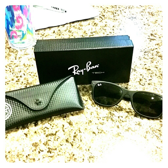 Ray ban wayfarer sunglasses