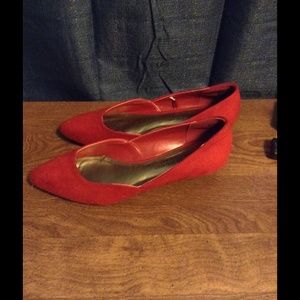 Red flats sized 6.5