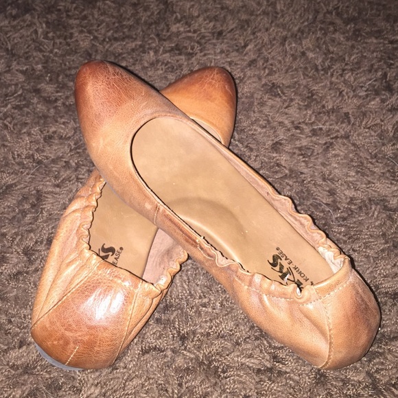 Brown Korks flats