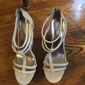 Pinkish tarnish wedges