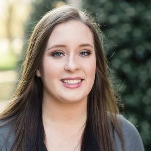 Meet your Posher, Abigail