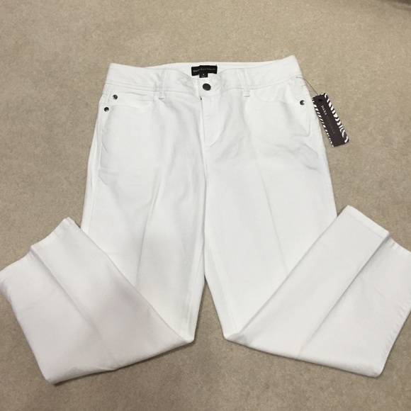Dana Buchman Pants
