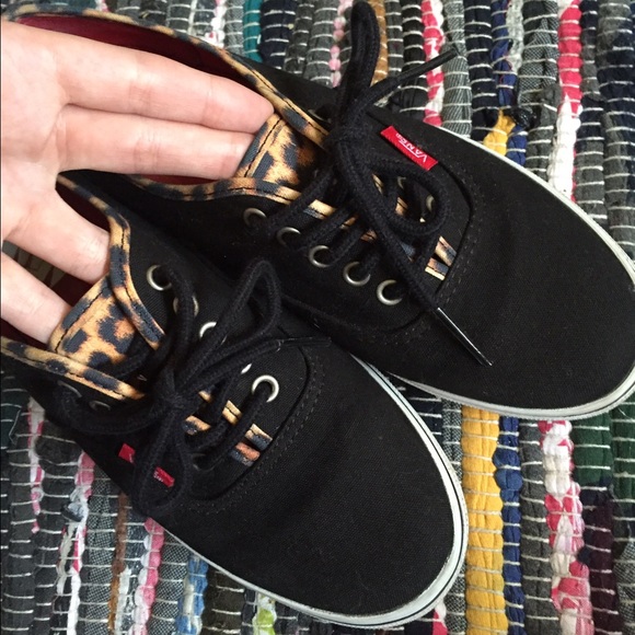 Vans authentic lo pro