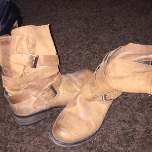 Steve Madden boots