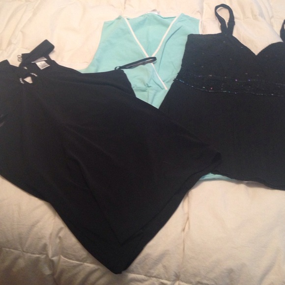 Lot of 3 fashion bug tops