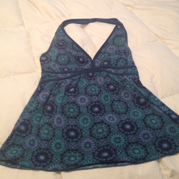 NY & CO halter top