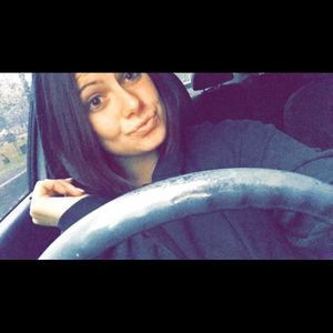 Meet your Posher, Kaitlyn