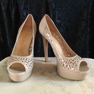 Forever 21 Heels Size 8