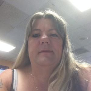 Meet your Posher, Debra