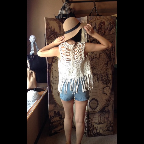 SOLD OUT - Picture 2 of 4