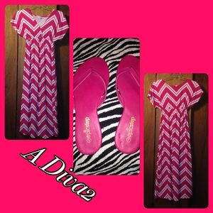 Pink and White Cheveron print dress.