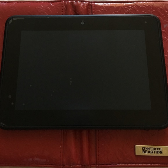 KINDLE -Like New!!