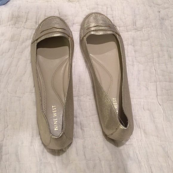 Gold Nine West flats