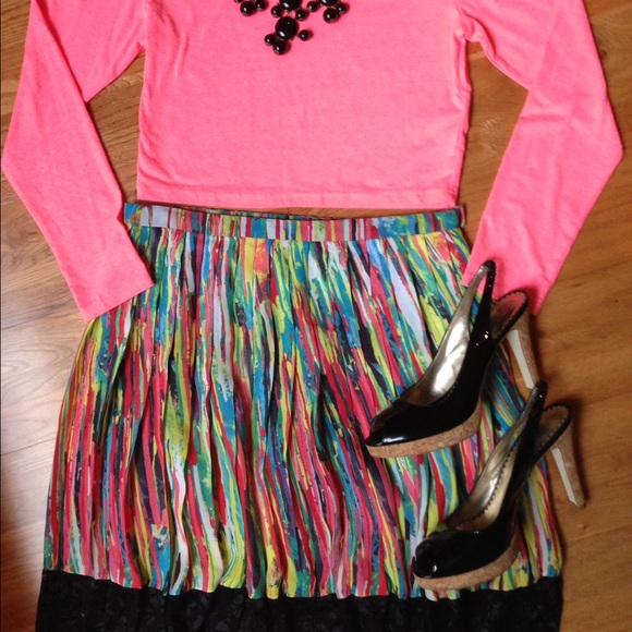 Multi Colored Pleated Skirt With Lace
